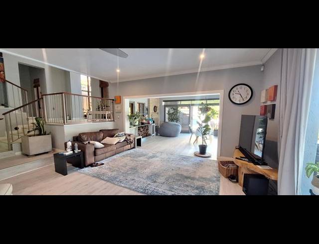 5 BEDROOM PROPERTY TO RENT IN WATERKLOOF